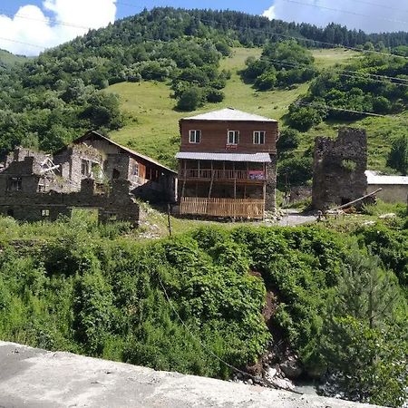 Raul Lushnu Darbaz Bed & Breakfast Mestia Ngoại thất bức ảnh
