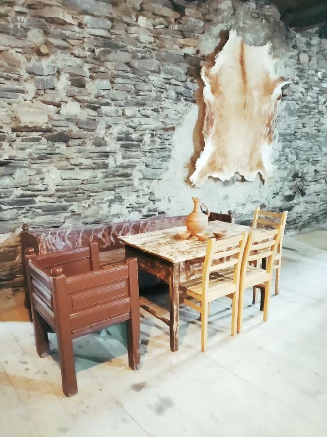 Raul Lushnu Darbaz Bed & Breakfast Mestia Ngoại thất bức ảnh